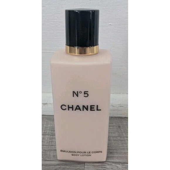 Vintage No 5 Chanel Emulsion Pour Le Corps Body Lotion 3.4 FL OZ 100 ML - Picture 1 of 7
